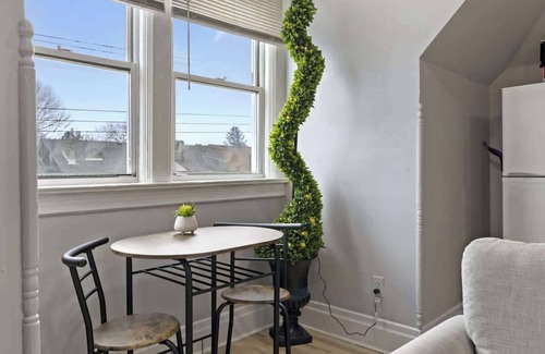 Pittsburgh Apartamento | Simple and Clean 1 BR Apartment!
