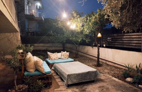 Kalamata Casa | Simple and Relaxing House!