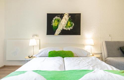 Neulerchenfeld Apartamento | Simple Apt w full kitchen Wiener Stadthalle