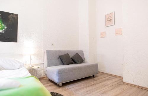 Neulerchenfeld Apartamento | Simple Apt w full kitchen Wiener Stadthalle