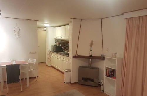 Lunteren Chalet De Esquí | Simple Chalet on Natural Farm near Natural Parks - 1hr from Amsterdam