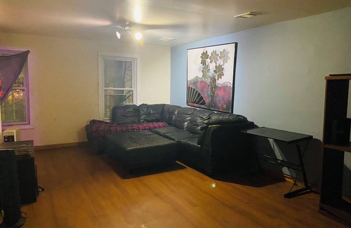 Downtown Baltimore Apartamento | Simple, Cheap, and Cozy ROOM 3
