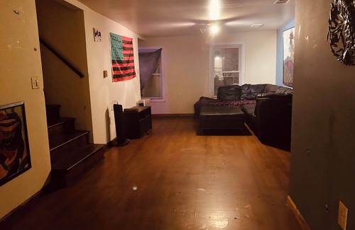 Downtown Baltimore Apartamento | Simple, Cheap, and Cozy ROOM 3