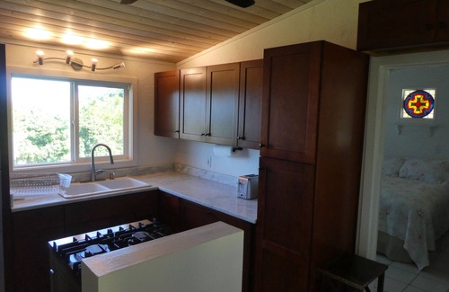 Hawi Apartamento | Simple Elegant Comfort In Ideal Location