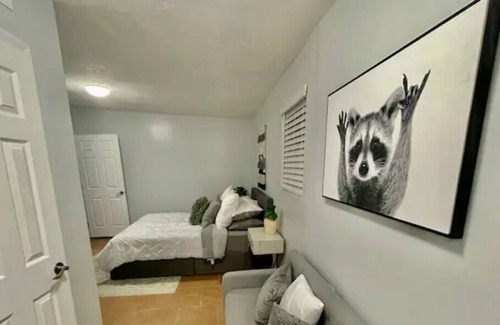 Bath Casa | Simple Hide-A-Way Sleeper