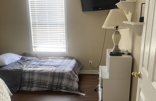 Fishers Casa | Simple Home in Fishers! Close to main highway, shopping and restaurants!