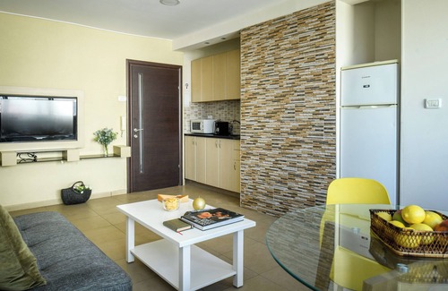 Netanya Apartamento | Simple Living in Netanya by Sea N' Rent