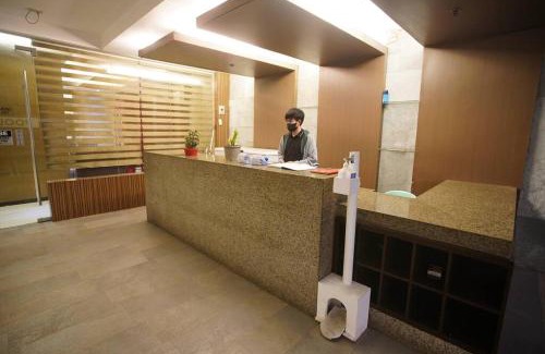 Ortigas Center Apartamento | Simple Ortigas Suite w/ City View, & Pool 3017