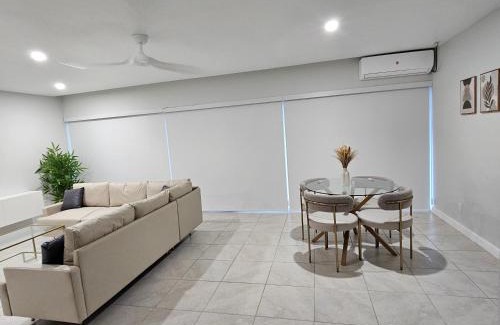 Bahamas Terrace Apartamento | Simple Serenity