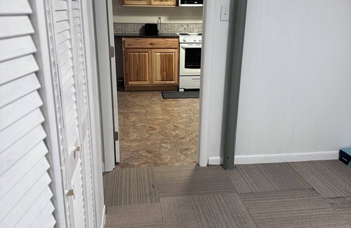 Lexington Casa | Simple & spacious 1-bedroom basement living in Lexington. Close to W&L and VMI