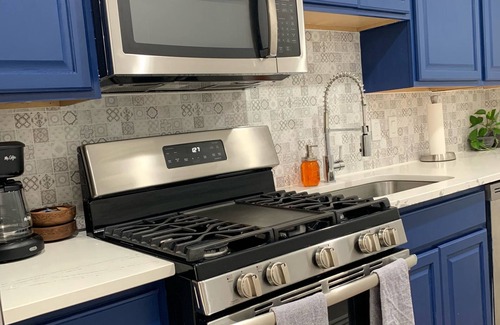 Southeast Casa | Simple Stay in the Nation's Capital