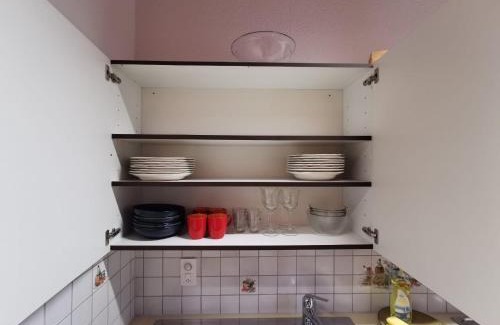 Burgdorf Apartamento | Simple Studio 36m2 in the Center of Burgdorf private Parking SMALL BATHROOM