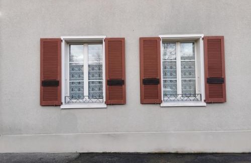Burgdorf Apartamento | Simple Studio 36m2 in the Center of Burgdorf private Parking SMALL BATHROOM