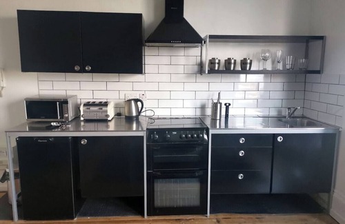 St Leonards-On-Sea Apartamento | Simple, stylish studio in the heart of St Leonards
