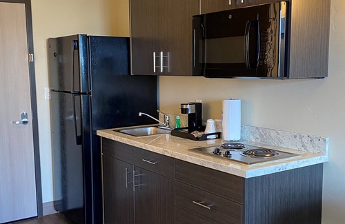 Boise Hotel | Simple Suites Boise Airport