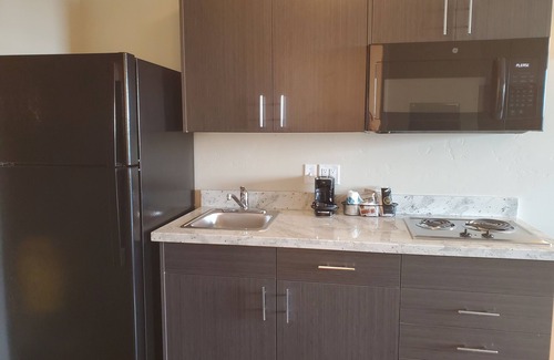 Boise Hotel | Simple Suites Boise Airport