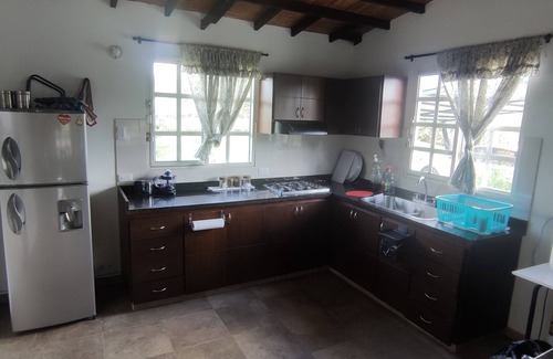 El Eden Chalet De Esquí | Simplicidad Campestre: Casa para Desconectar