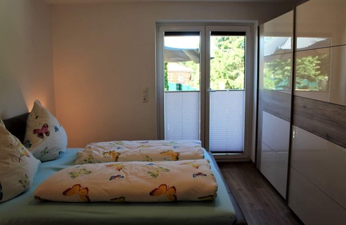 Kussow Apartamento | Apartamento moderno en Kussow con catre de camping