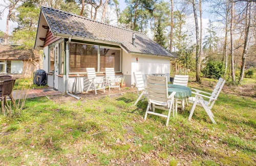 Stramproy Casa | Casa de vacaciones simplista en Stramproy con jardín