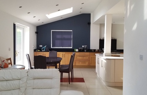Weaverham Casa | Simply 6 beds house, free parking