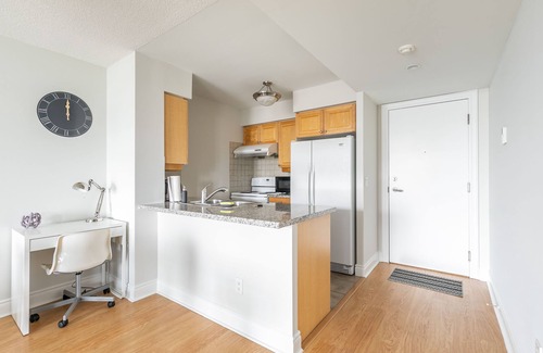 Willowdale Condominio | Simply Comfort Gorgeous Apt North York