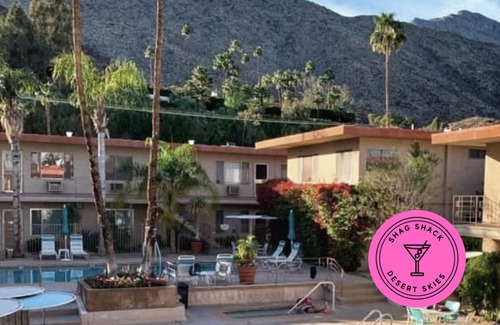 Indian Canyon Condominio | Simply Paradise at the Shag Shack in Desert Skies