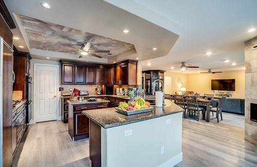 Green Valley North Casa | Simply PARADISE! Resort Inspired Pool + 5 BR/3BA