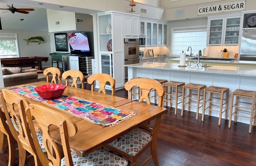 Star Harbor Casa | Simply Stunning! Elevated Lakefront Home with New Pool! Golf/Fire Pit/Dockhouse