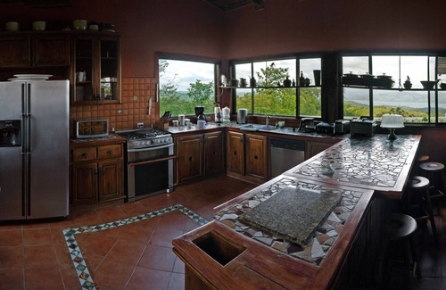 Arenal Villa | Simplemente lo mejor, increíbles vistas, piscina, comida deliciosa y un amigo en el área.