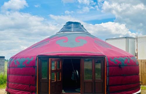 Lincoln Otro | Simply yurt Glamping