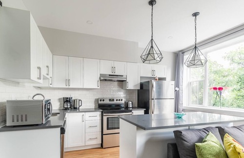 Beasley Apartamento | SimplyComfort. Stylish 2Br Apartment in the Heart of Hamilton