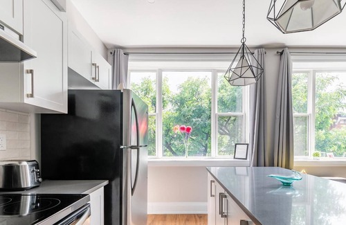 Beasley Apartamento | SimplyComfort. Stylish 2Br Apartment in the Heart of Hamilton