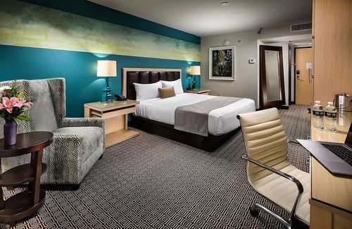Downtown Las Vegas Hotel | Sin City Getaway! 4 Contemporary Accommodations, City View, Pool, Free Parking!