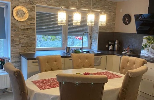Betteldorf Casa | Sinan's Bio Farm - 8-bed vacation home, shower/WC