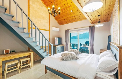 Irun-myeon Casa | SINBIBADA PENSION
