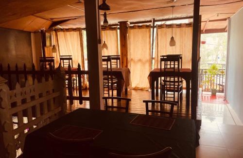 Nallathanniya Casa | Singh Brothers
