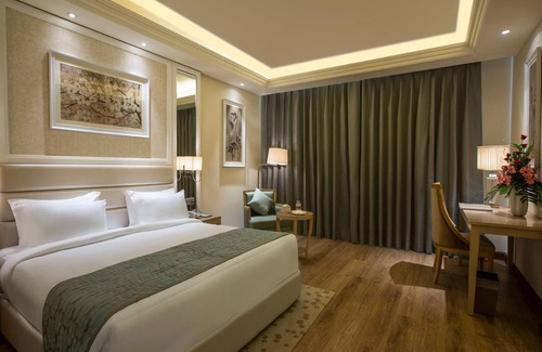 Raipur Hotel | Singhania Sarovar Portico Raipur