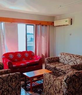 Martintar Cama Y Desayuno | Singhs apartment double budget shared room