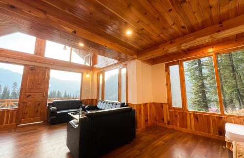 Kullu Casa | Singing Woods Kutla