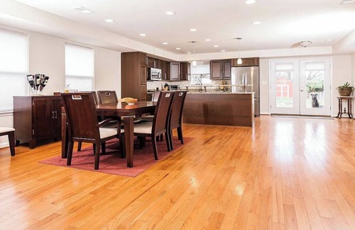 Woodridge Casa | Single family Home Near IV city