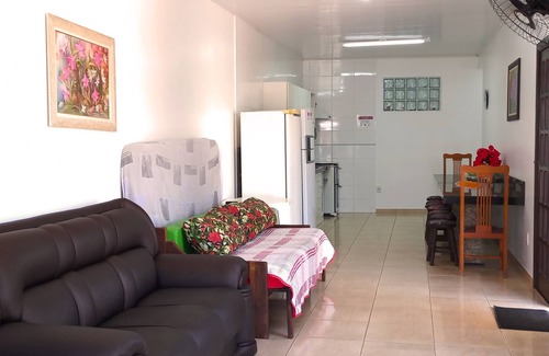 Capao da Canoa Casa | Casa sola en el patio con dos habitaciones y Wi-Fi En Capão Da Canoa