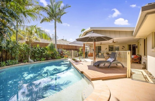 Mount Coolum Casa | Single level home with pool. Pets considered.