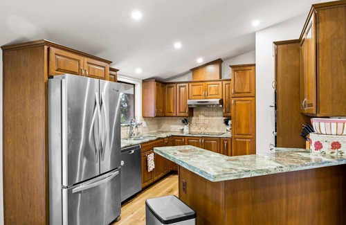 Fillmore Casa | Single-level home surrounded by lush gardens with a washer/dryer, AC, & wet bar
