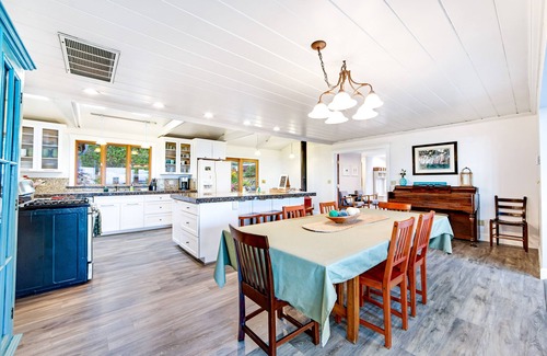 Mendocino Casa | Single-Level Ocean View Getaway w/ Private Hot Tub, Free WiFi & Wood Stove