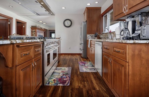 Dayton Casa | Great Deals on Summer Stays!