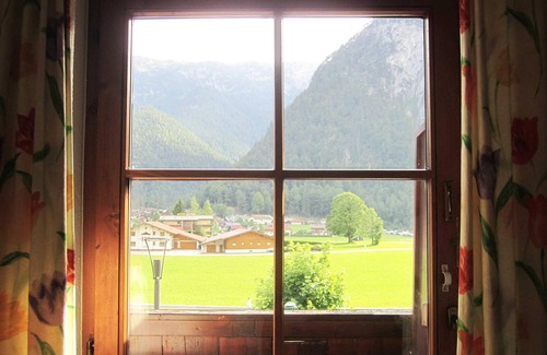 Maurach Cabaña | Single room (12 m²) - balcony from 7 nights - Café & Restaurant Klingler