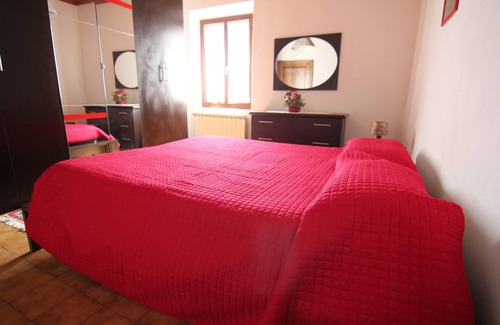 Monteriggioni Apartamento | habitaciones individuales con baño privado en las colinas de Siena