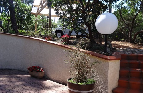 Piraillan Apartamento | Apartamento pisos con terraza en el jardín y barbacoa