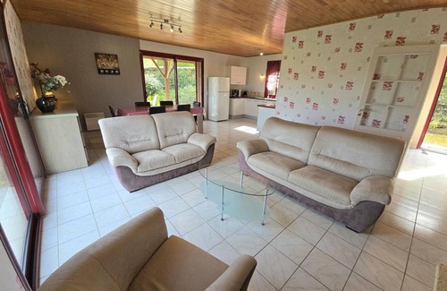 Domme Cabaña | Single-storey house with fireplace and WiFi in Domme