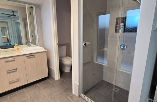 Marsden Park Casa | Single story 5 bedroom house in heart of Marsden Park